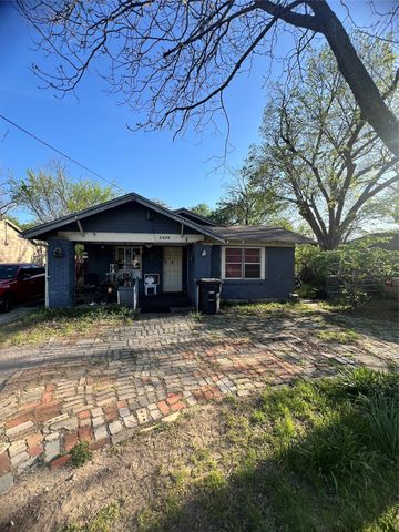 3208 Knox Street, Fort Worth, TX 76119