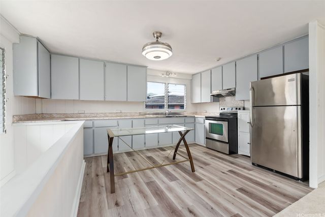 1756-C Gulick Avenue, Honolulu, HI 96819