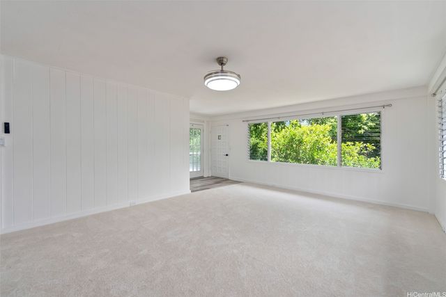 1756-C Gulick Avenue, Honolulu, HI 96819