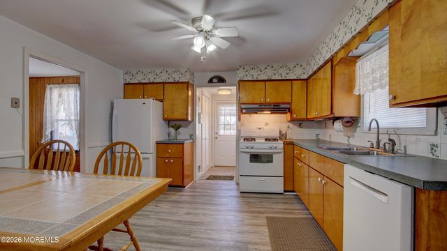 133 Poole Avenue, Union Beach, NJ 07735