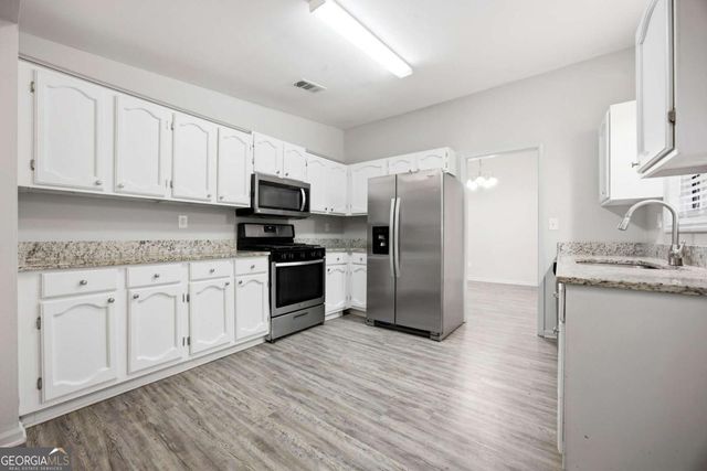 490 Summerfield Drive, Alpharetta, GA 30022