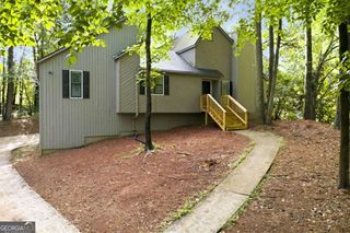 490 Summerfield Drive, Alpharetta, GA 30022