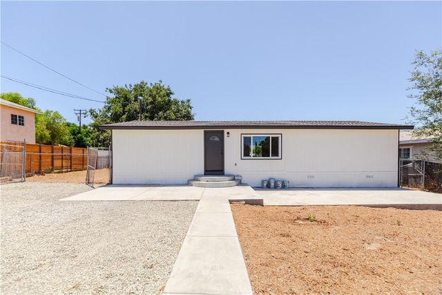 21225 Victorian, Wildomar, CA 92595