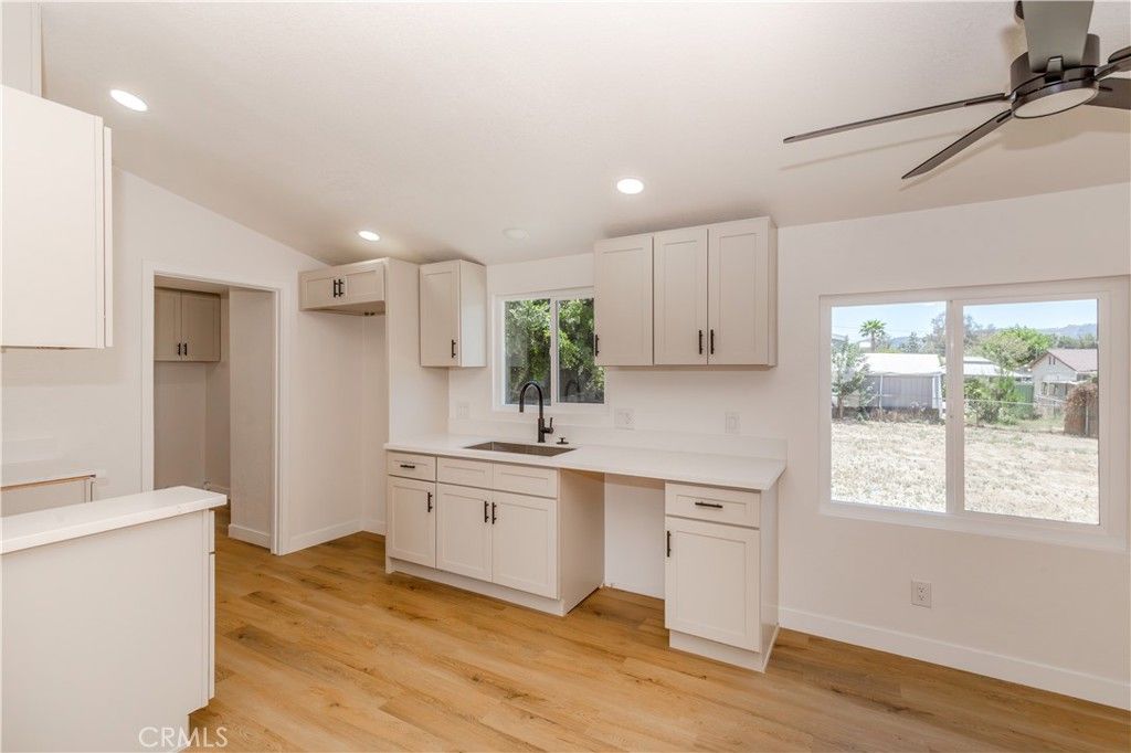 Image 11 of property listing at 21225 Victorian, Wildomar, CA 92595
