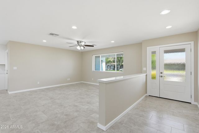 2329 E Enrose Street, Mesa, AZ 85213