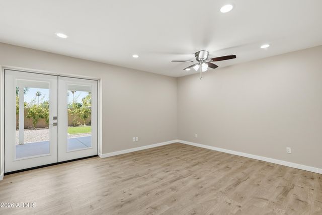 2329 E Enrose Street, Mesa, AZ 85213
