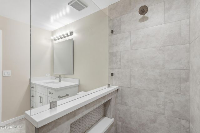 2329 E Enrose Street, Mesa, AZ 85213