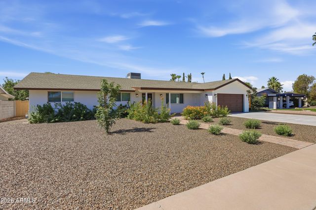 2329 E Enrose Street, Mesa, AZ 85213