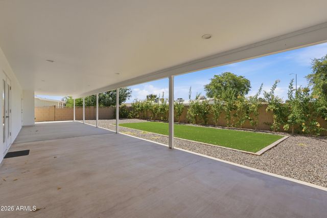 2329 E Enrose Street, Mesa, AZ 85213
