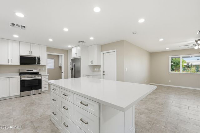 2329 E Enrose Street, Mesa, AZ 85213