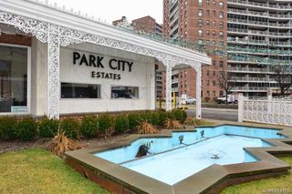 61-45 98th Street 12 F, Rego Park, NY 11374
