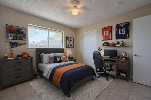 2234 E University Avenue, Fresno, CA 93703