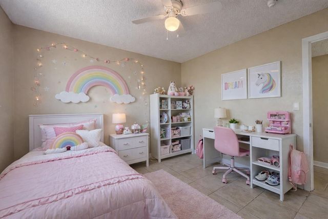 2234 E University Avenue, Fresno, CA 93703