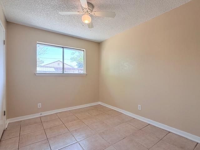 2234 E University Avenue, Fresno, CA 93703