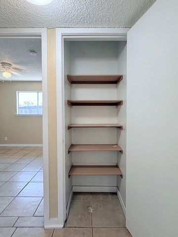 2234 E University Avenue, Fresno, CA 93703