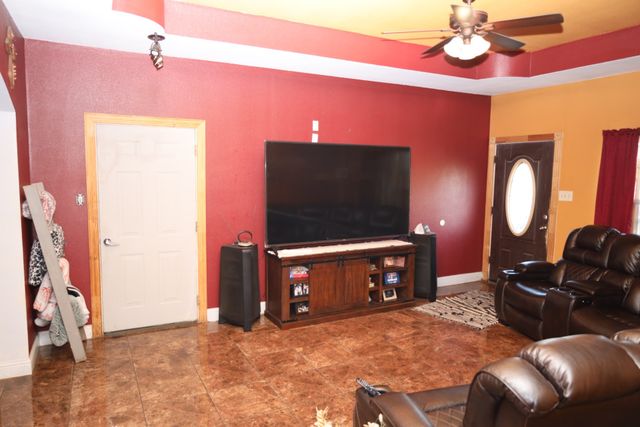 7529 Cope Court, Joshua, TX 76058