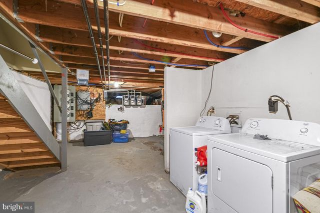 SIX PROPERTY (37 UNIT) APARTMENT PORTFOLIO, Philadelphia, PA 19144