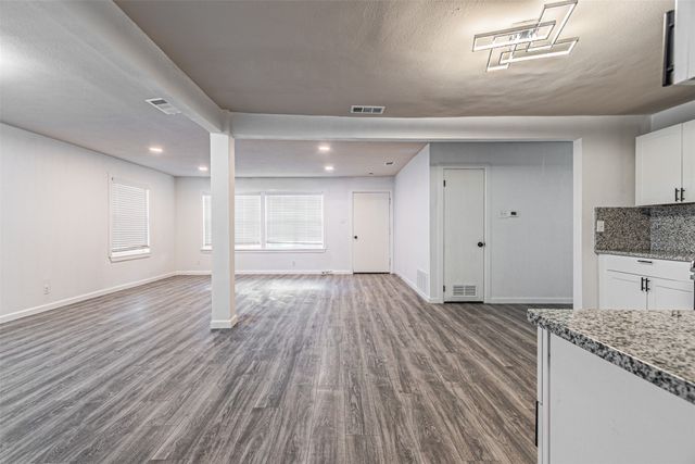 721 Bowman Street, Irving, TX 75060