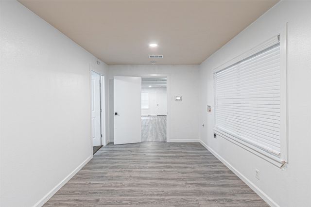 721 Bowman Street, Irving, TX 75060