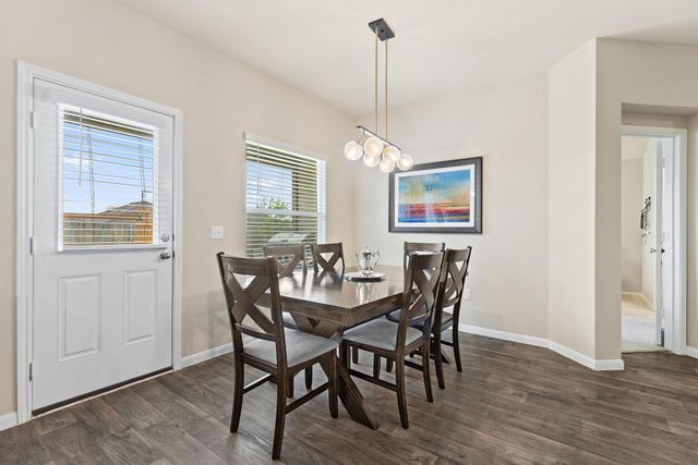 404 Cassandra DR, Hutto, TX 78634