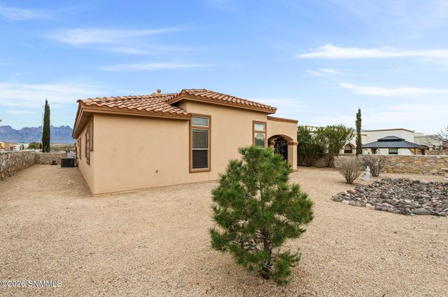 2335 Glorieta Place, Las Cruces, NM 88011