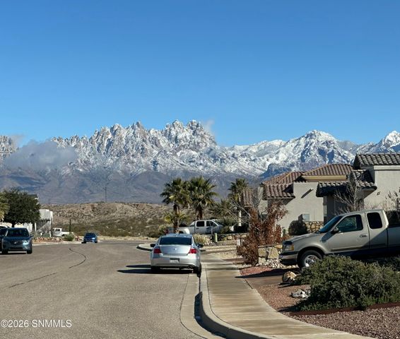 2335 Glorieta Place, Las Cruces, NM 88011