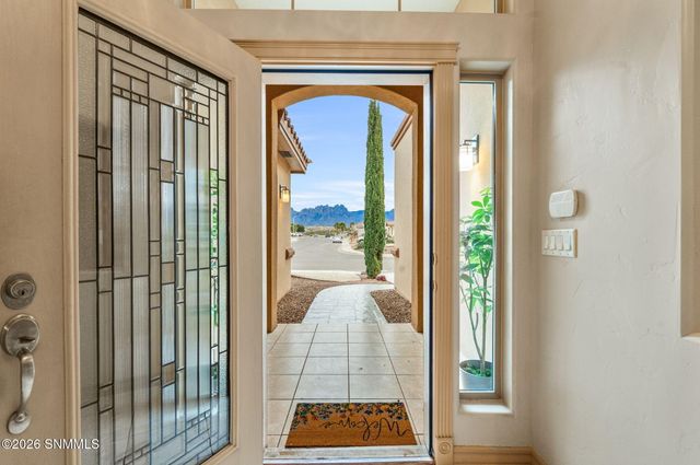 2335 Glorieta Place, Las Cruces, NM 88011