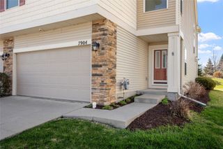 7904 Cottonwood Lane, West Des Moines, IA 50266