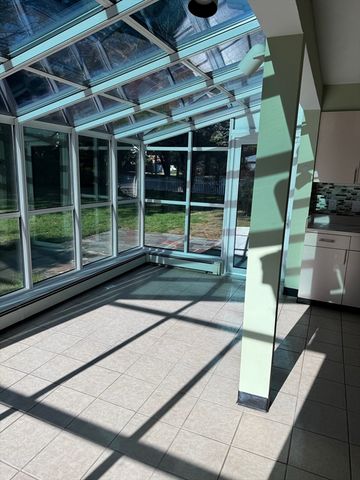 793 Dedham St, Newton, MA 02459