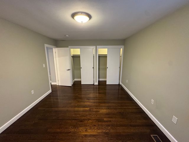 793 Dedham St, Newton, MA 02459