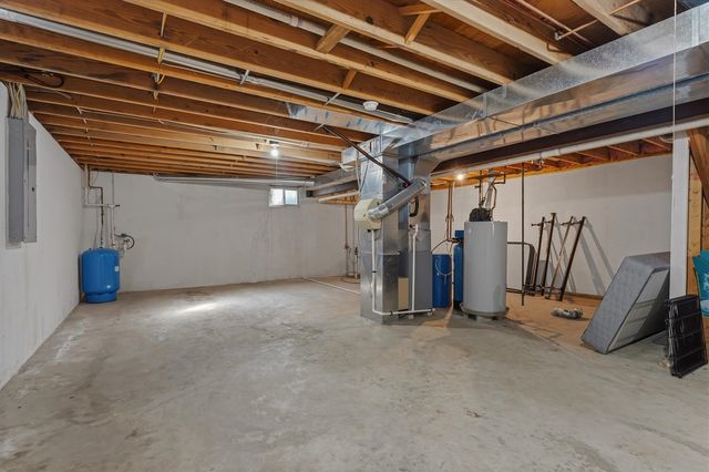 22401 Happy Drive, Cassopolis, MI 49031