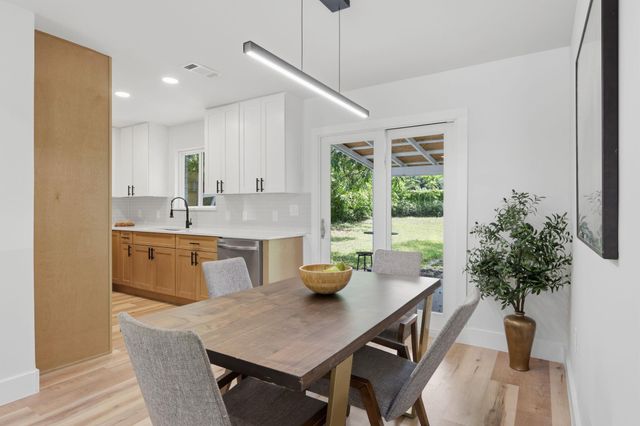 9009 Glenn LN, Austin, TX 78753