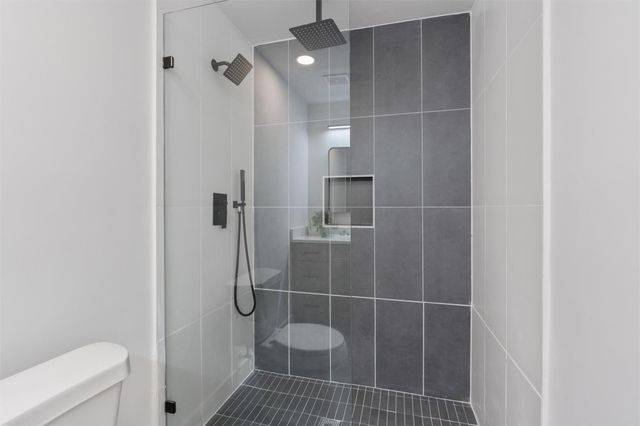 9009 Glenn LN, Austin, TX 78753