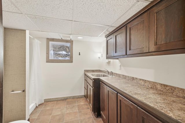 1081 13th Avenue SE, Minneapolis, MN 55414