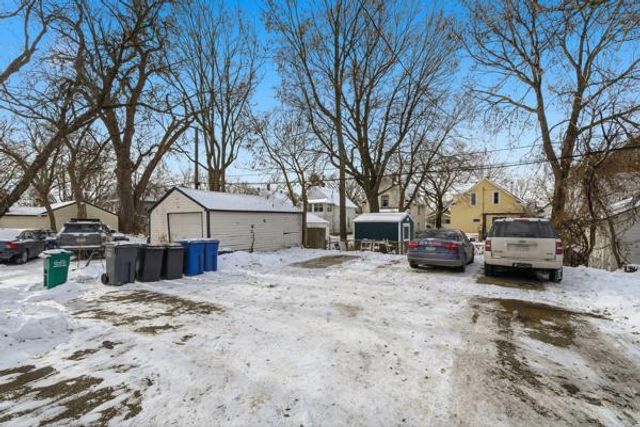 1081 13th Avenue SE, Minneapolis, MN 55414