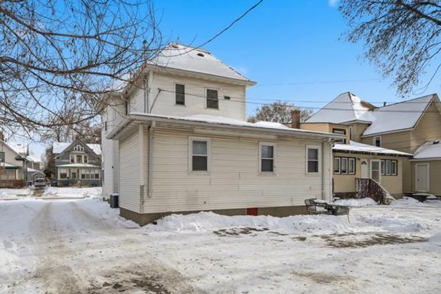 1081 13th Avenue SE, Minneapolis, MN 55414