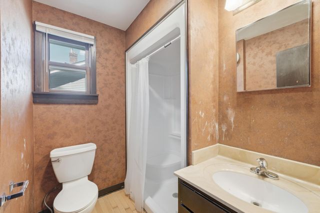 1081 13th Avenue SE, Minneapolis, MN 55414