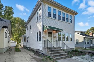 1081 13th Avenue SE, Minneapolis, MN 55414