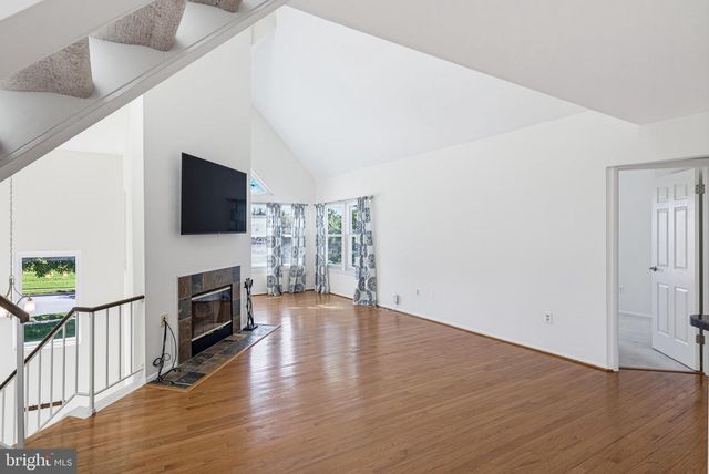 7724 MAYFAIR CIR, Ellicott City, MD 21043