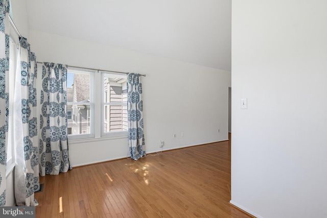 7724 MAYFAIR CIR, Ellicott City, MD 21043