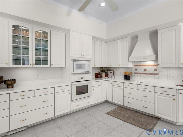 15219 DEEP SPRING Dr, Montpelier, VA 23192