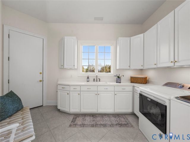 15219 DEEP SPRING Dr, Montpelier, VA 23192