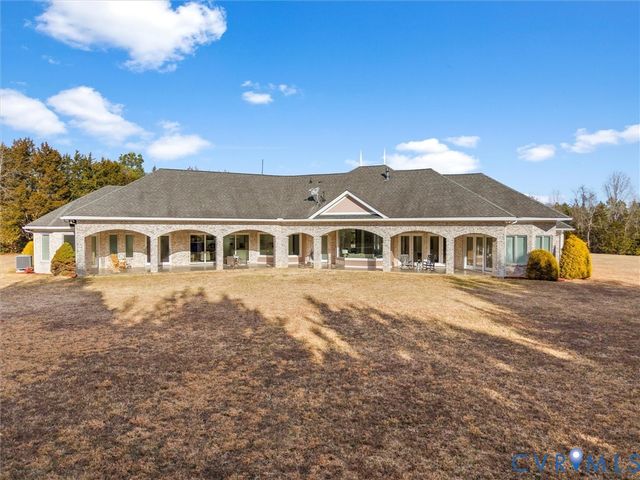 15219 DEEP SPRING Dr, Montpelier, VA 23192