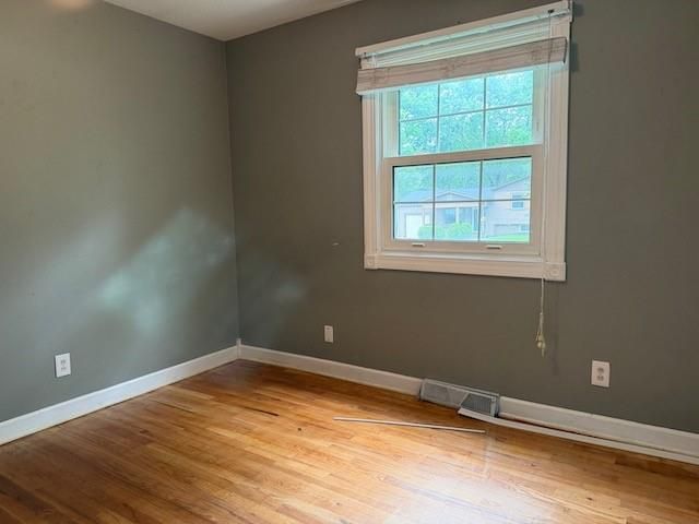 9204 W 99th Terrace, Overland Park, KS 66212