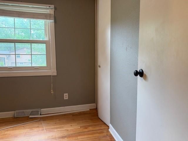 9204 W 99th Terrace, Overland Park, KS 66212