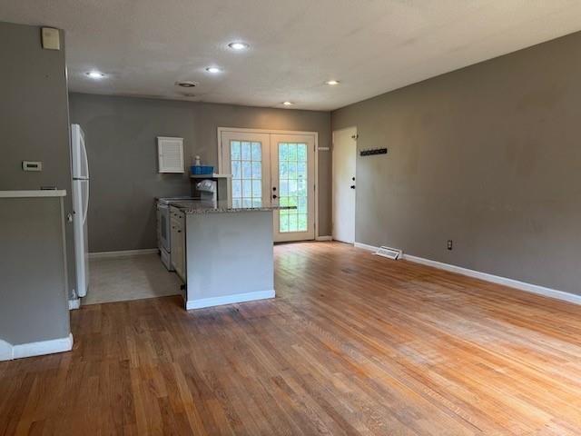 9204 W 99th Terrace, Overland Park, KS 66212