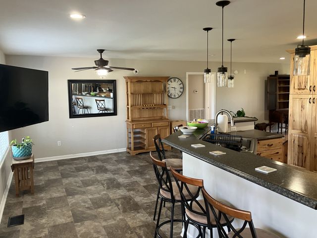 488 Kingdom Rd, Unionville, TN 37180