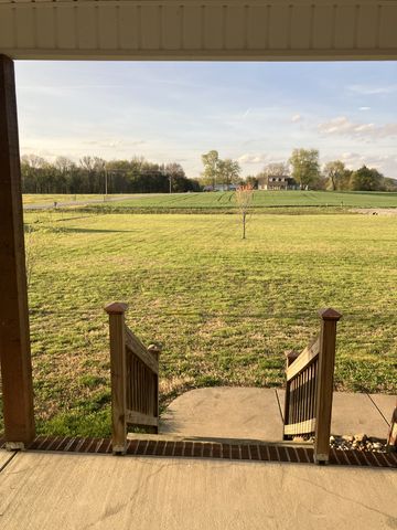 488 Kingdom Rd, Unionville, TN 37180