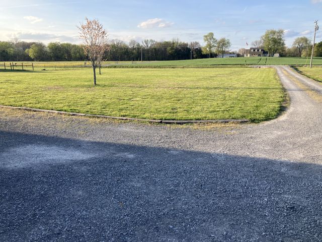 488 Kingdom Rd, Unionville, TN 37180