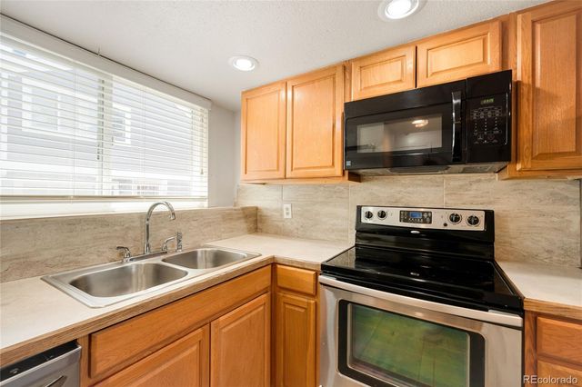 6545 W 84th Way 122, Arvada, CO 80003